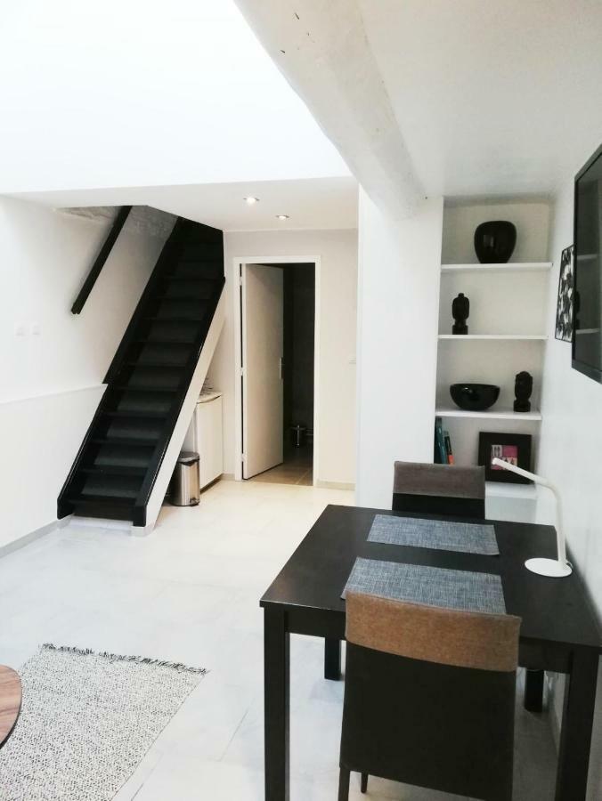 Duplex Denim Apartment Nimes Luaran gambar